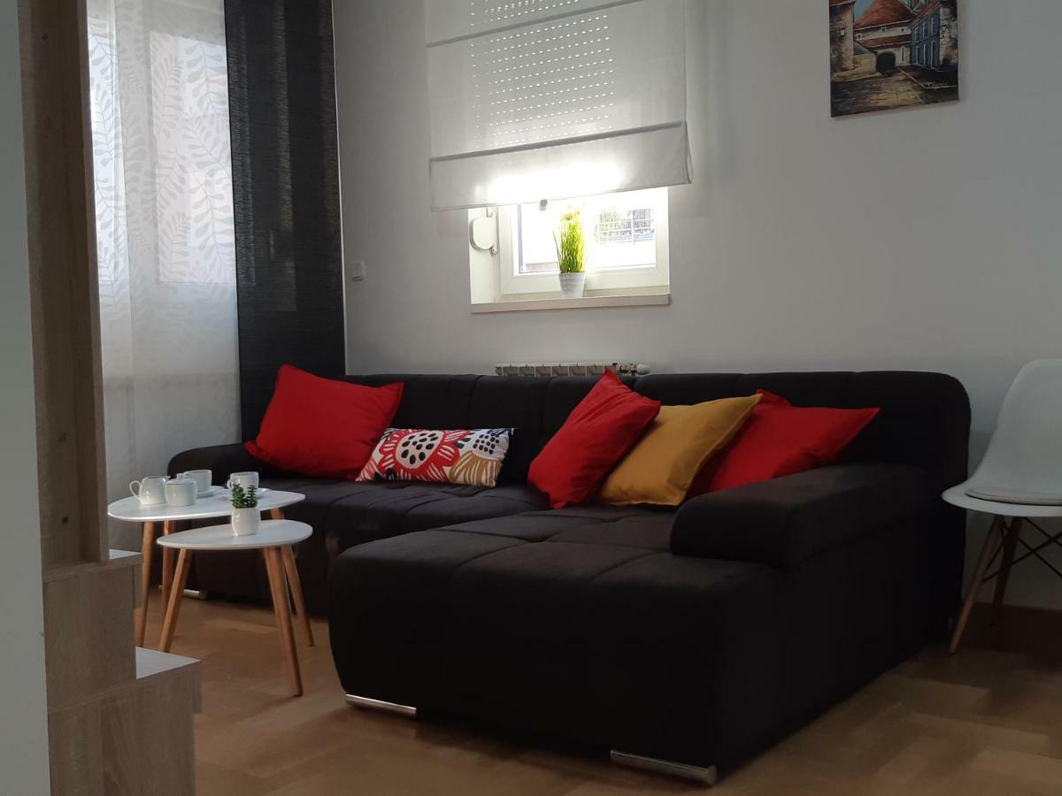 With Garage Lavici Apartment